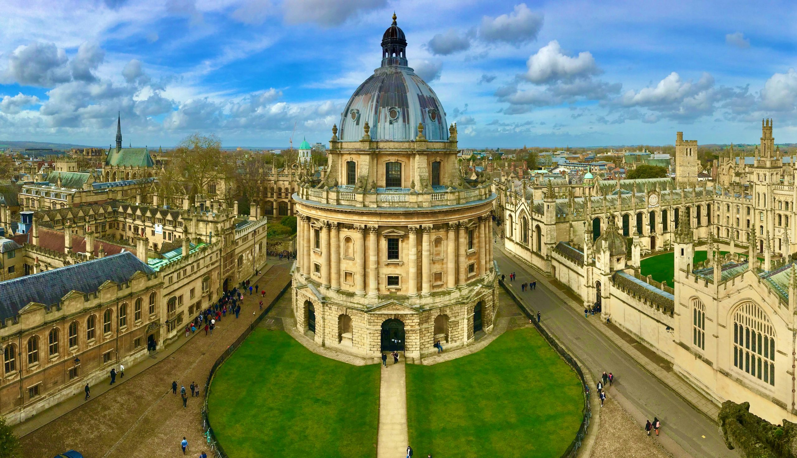 Thư viện Radcliffe Camera, Đại học Oxford, Anh